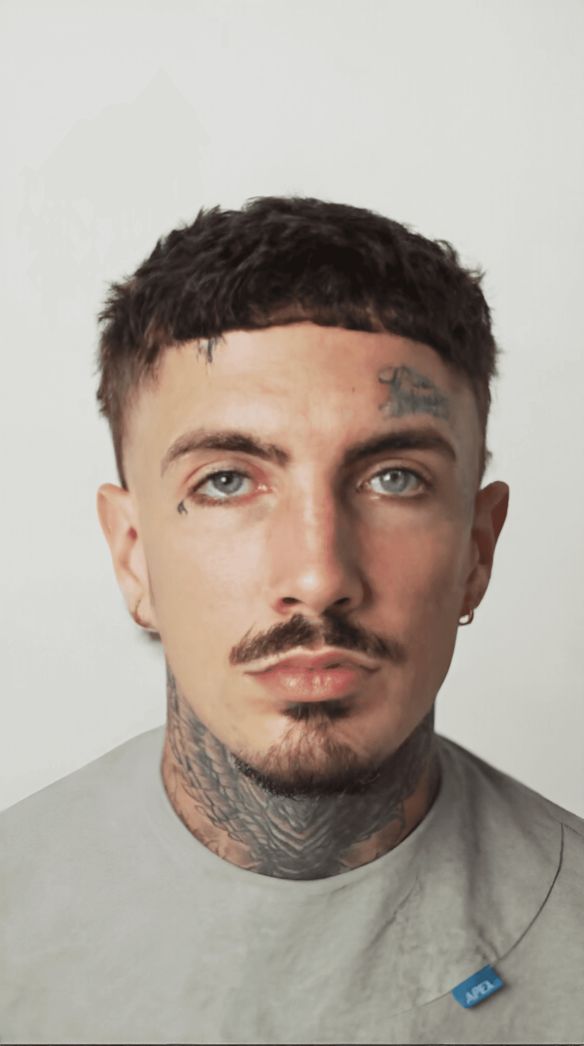 Studio cut - side profile